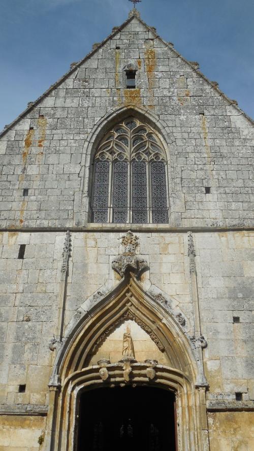 Saints-en-Puisaye (89)