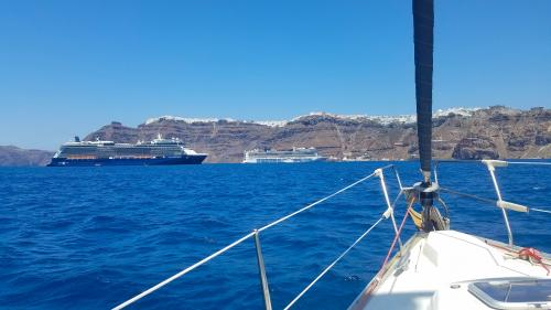 Le balcon posé sur la mer (26) entre Φολέγανδρος et Θηρασία