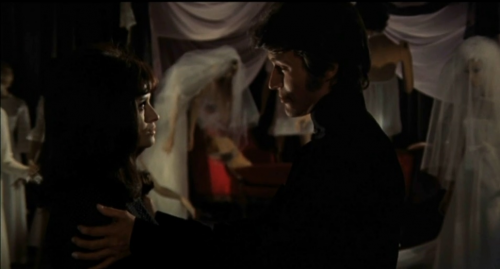 Une hache pour la lune de miel, Il rosso segno della follia, Mario Bava, 1970