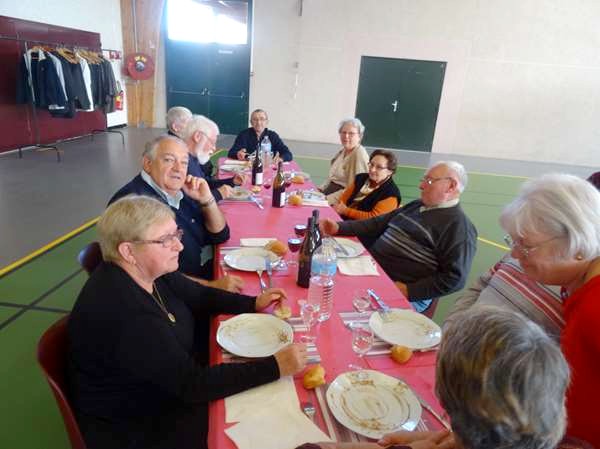 Le repas des Séniors de Châtillon sur Seine 2016, a eu un grand succès....
