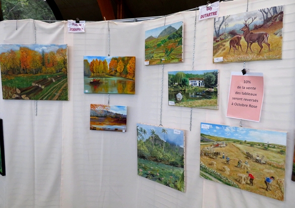 beaucoup d'artistes et artisans d'Art ont exposé au "salon des champignons" 2023 de la Société Mycologique du Châtillonnais