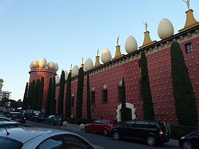 catalan musée dali extérieur