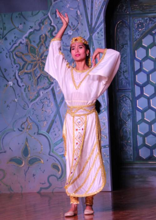 Spectacle au théâtre El Merosi (suite) à Samarcande