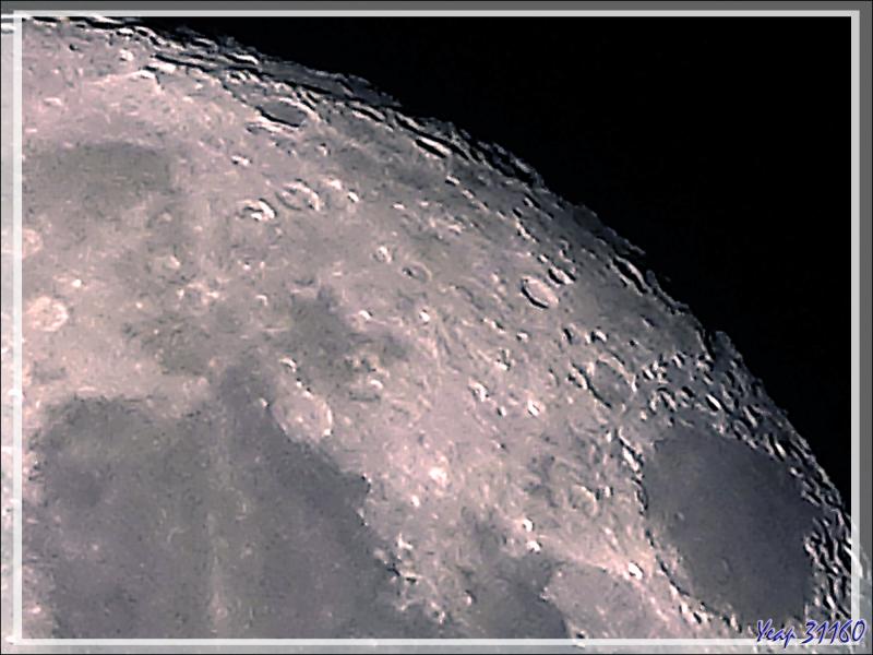 Le 21/08/2024, 0h30, la Lune est superbe, légèrement teintée de rouge - Lartigau - Milhas - 31