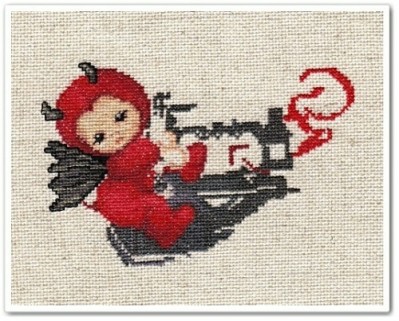Little Stitch Devils on Sewing Machine-copie-1