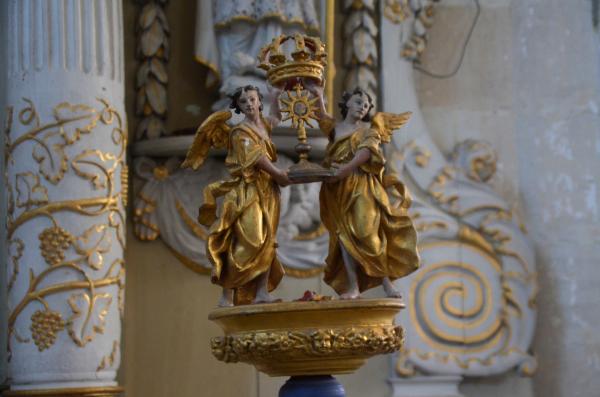 L'église et le cimetière de Belan-sur-Ource