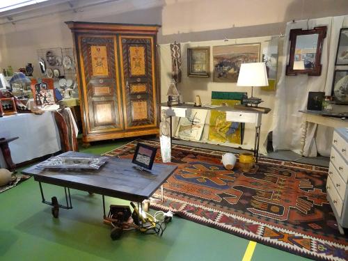 Le salon des antiquaires 2013, organisé par le Lion's Club Châtillonnais...