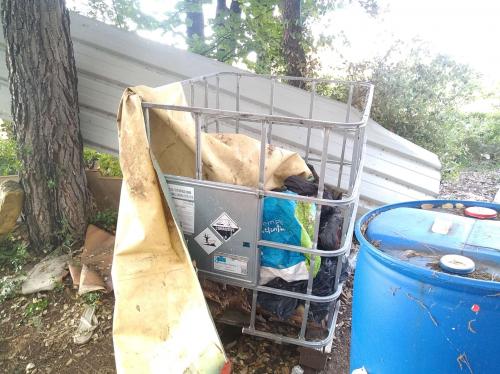 Restes du village rum dans une impasse résidentielle d'Aix-en-Provence