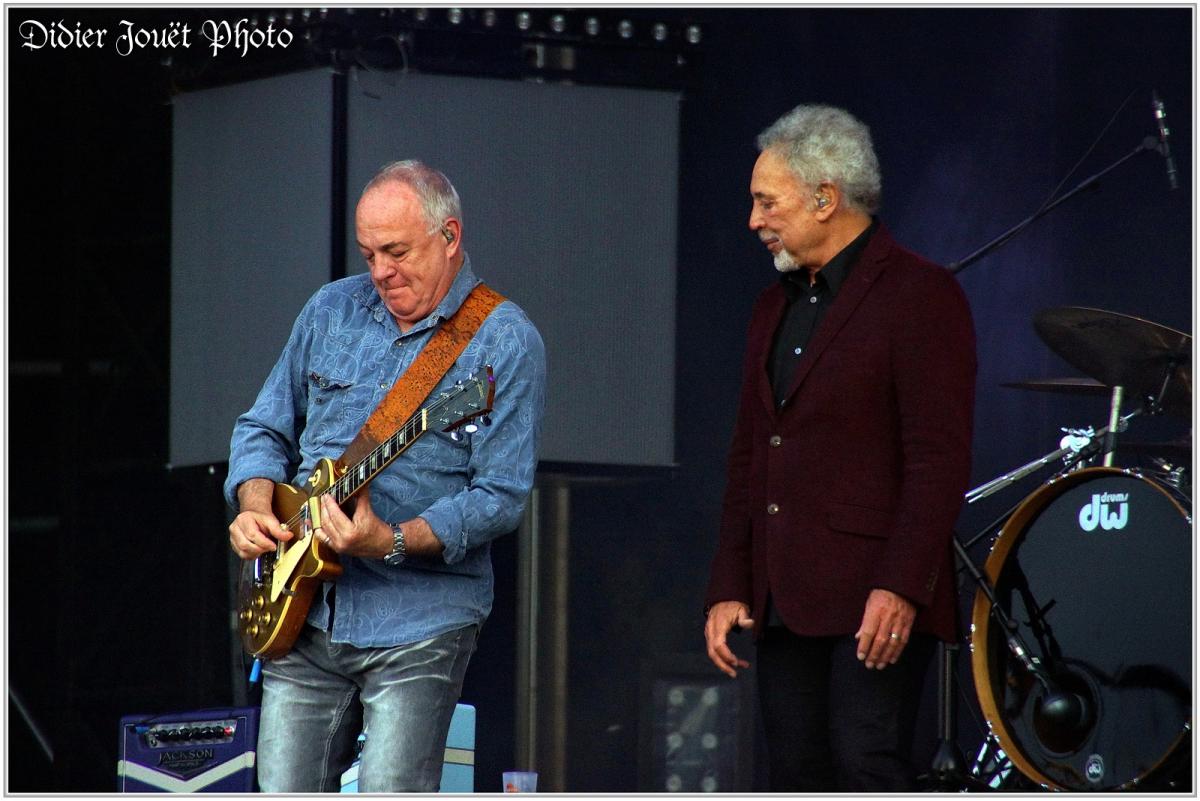 Tom Jones (1) - Festival des Vieilles Charrues 2015