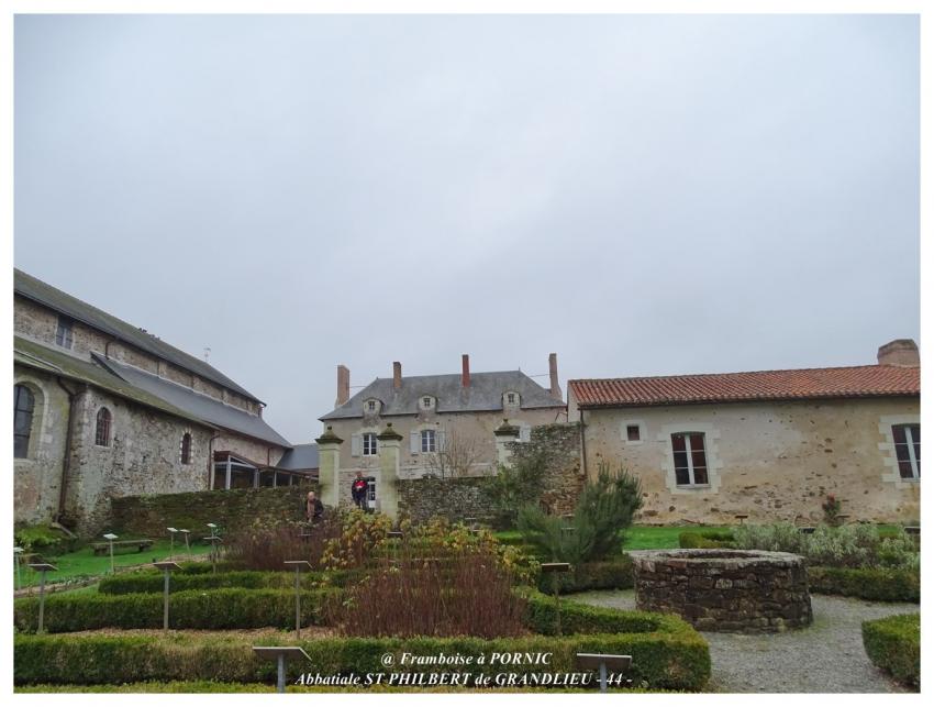 Abbatiale St Philbert de grandlieu
