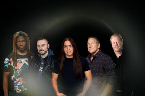 A-Z (avec Ray Alder et Mark Zonder) - "Trial By Fire" Clip