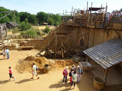 "Guédelon et St Fargeau" - Samedi 15 juillet 2017