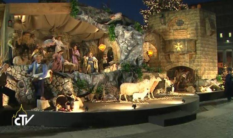 Crèche place Saint-Pierre, Noël 2016, capture CTV