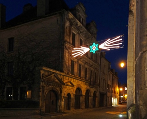 Châtillon sur Seine décorée pour les Fêtes de 2011...