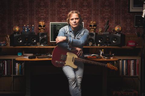 MIKE TRAMP - Un nouvel extrait de l'album Songs Of White Lion dévoilé