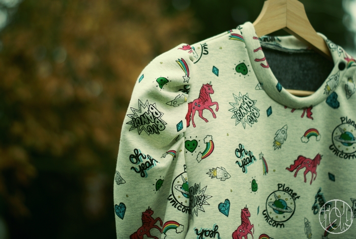 Sweat doudou plein de paillettes !