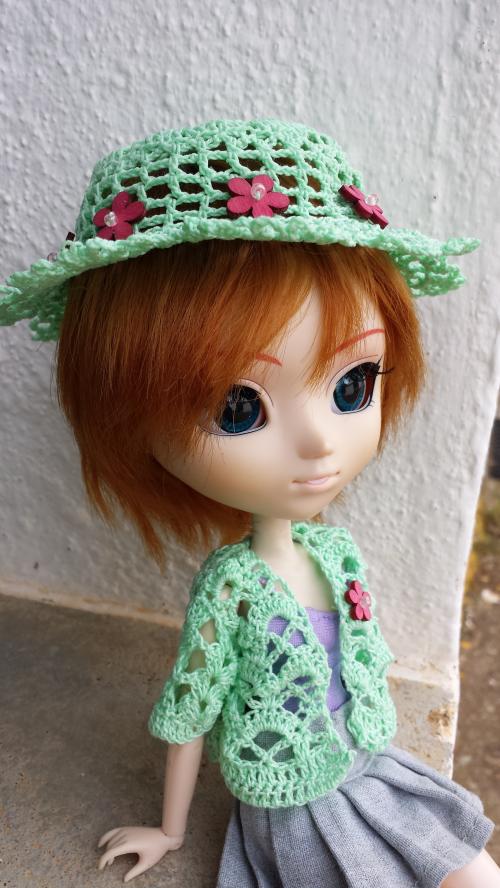 Deuxième ensemble au crochet