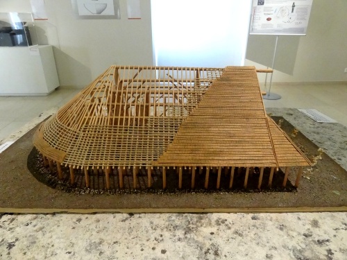Une exposition au Musée du Châtillonnais-Trésor de Vix, pour comprendre l'historique des fouilles du Mont Lassois