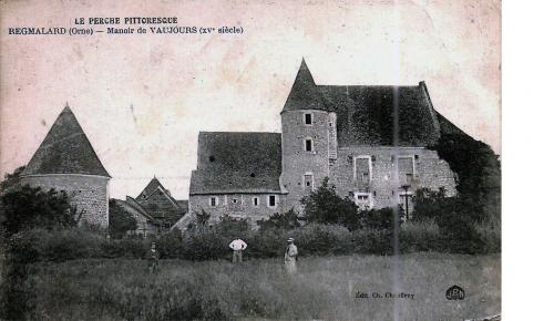 LES REMPARTS DE BOISCORDE ET VAUJOURS (Orne) 