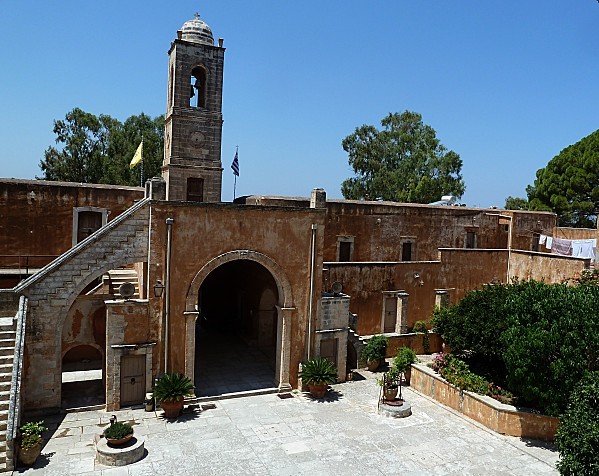 Aghia-Triada-9.jpg