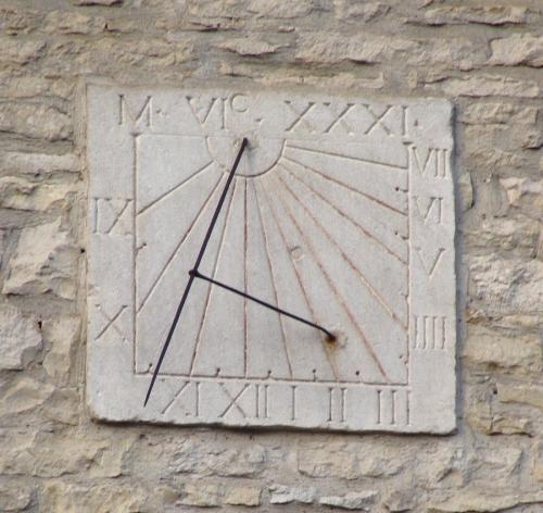 -Des cadrans solaires en Châtillonnais
