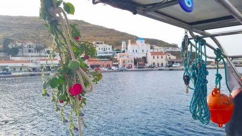 Le balcon posé sur la mer (6) entre Kάραβος et Κέα