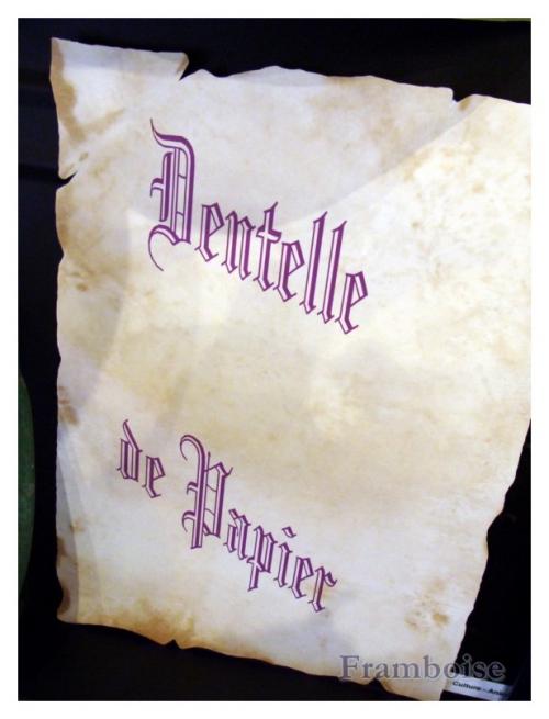 Broderies et vieilles dentelles à Pornic