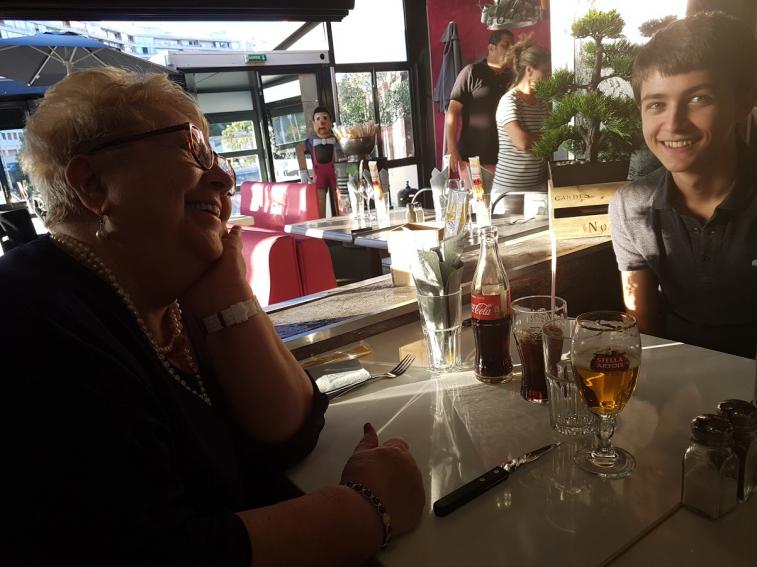 MARSEILLE - Mamiekéké et sa sortie en famille . 