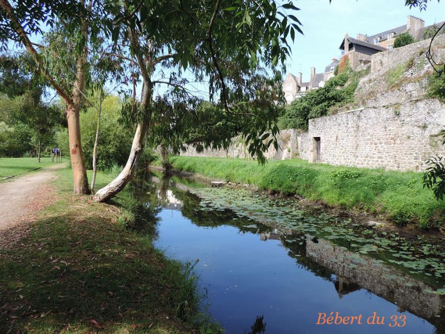 Plancoët  dans les Cotes d'Armor  (1)
