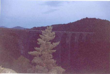 Des paysages en couleurs ....pour quatre sous - Etape 1- Le Puy en Velay (613 m) - Le Monastier-sur-Gazeille (930m) 19km