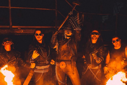 IRON CURTAIN - "Devil's Eyes" Clip