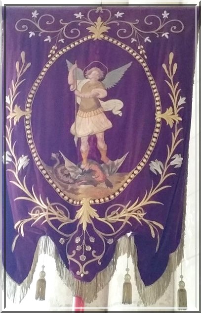 908 - Suite11 : -Notre Chemin vers St Jacques de Compostelle à travers ses anecdotes-