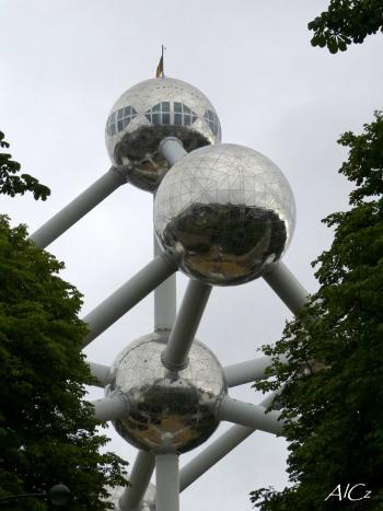 L'atomium de l'Expo 58 à  Bruxelles