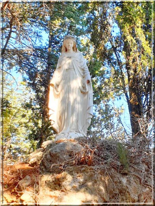 1017 - Ampus dans le Var (83) 