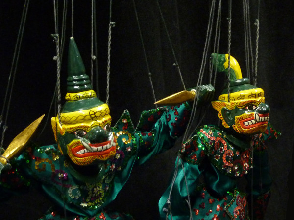 Myanmar-marionnettes-demons.jpg