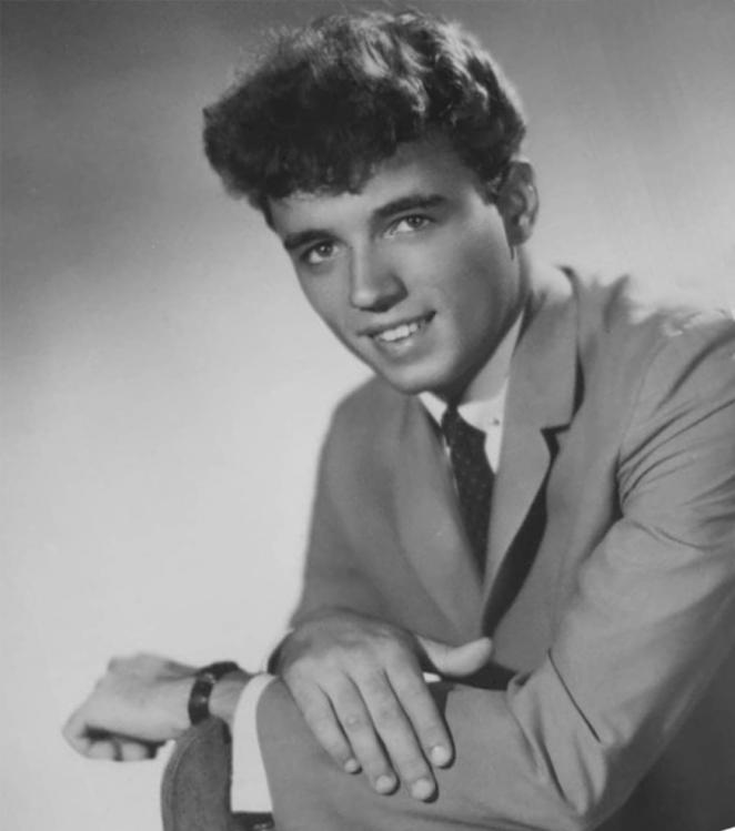 Sonny Dee  (bb The Camerons & bb The Regents)