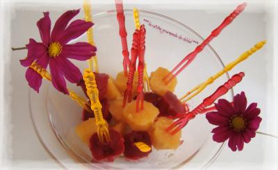 GLAÇONS AUX FRUITS