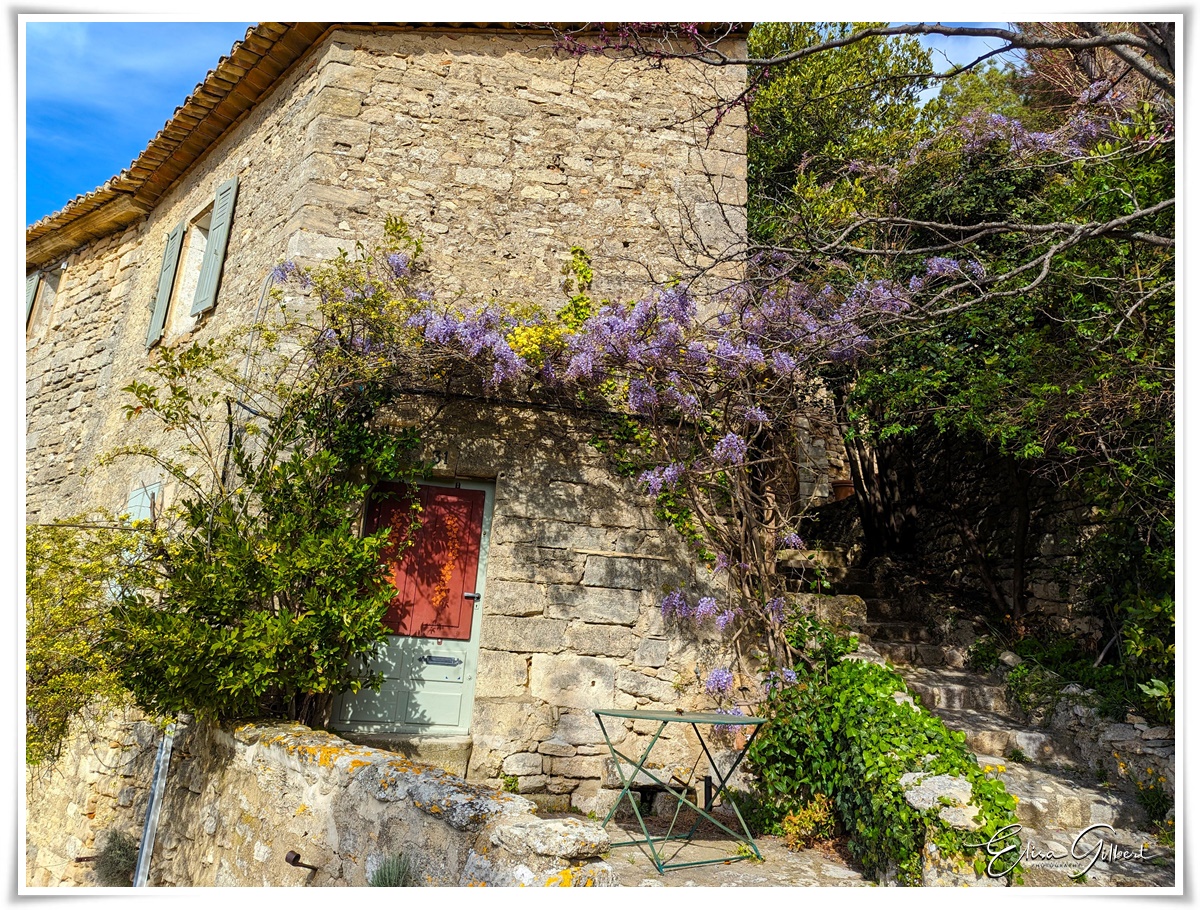 Bonnieux