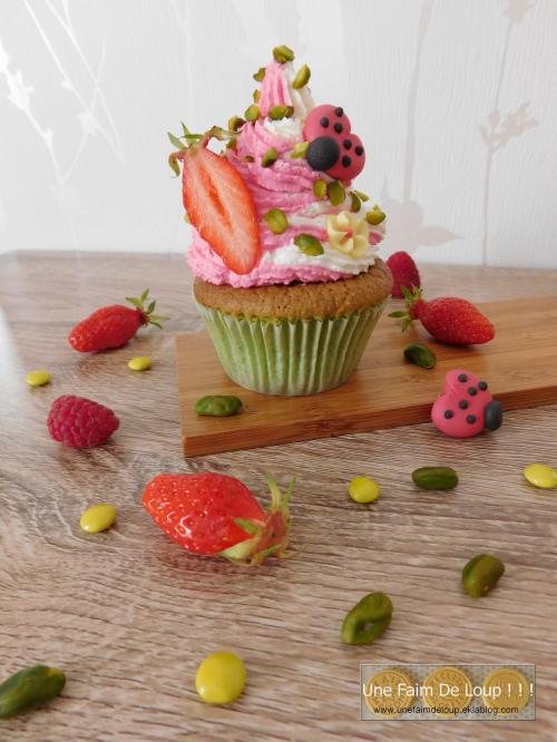 Cupcakes printaniers fraise pistache