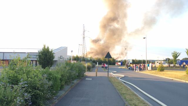 Du reuz dans Bain de bretagne dans la nuit du 3 juillet 2014 