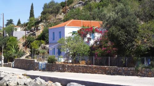 De MONEMVASIA à GERAKAS