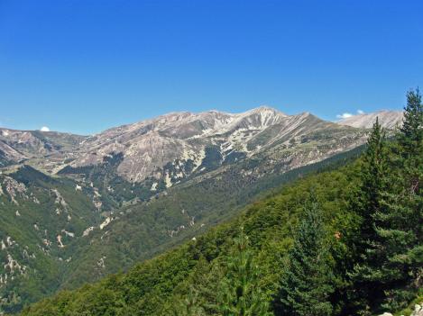 Sur les hauteurs d'une vallée âpre - Le Tour du Vallespir - Etape 3 : Saint-Guillem - Prats-de-Mollo  15 kms.