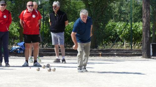 Quelques Villeneuvoie et Lavilledieu au fédéral quadrettes vérérans à Valvigneres 