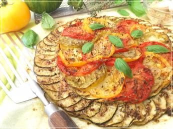 COURGETTES ET TOMATES FONDANTES A LA MOUTARDE FAÇON TARTE