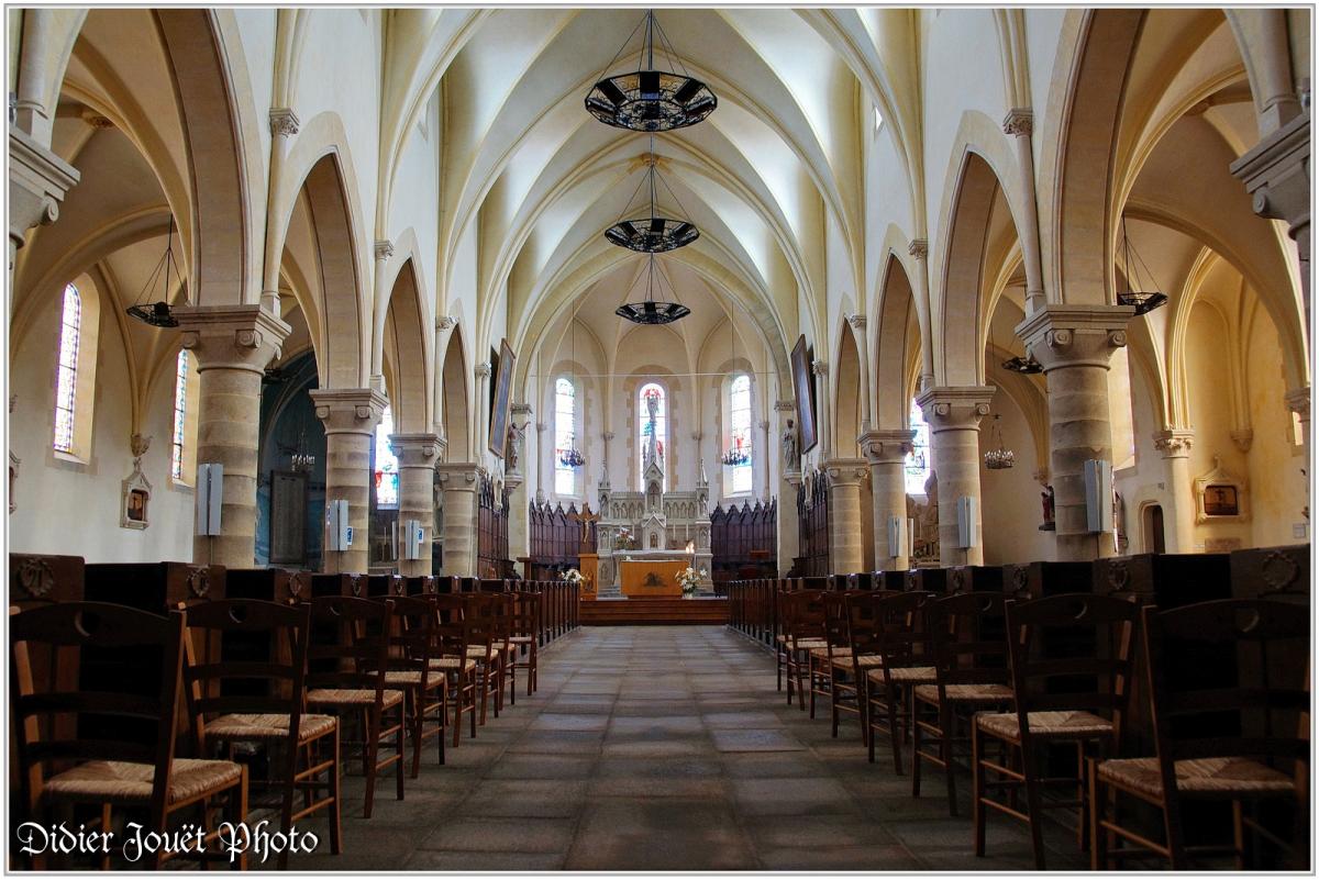 (85) Vendée - Les Essarts (2) _ Eglise St Pierre
