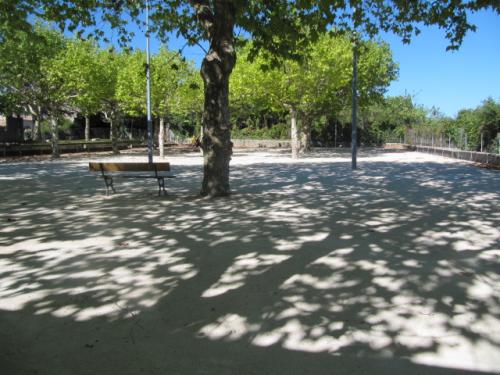 BOULODROME MUNICIPAL VILLENEUVE DE BERG