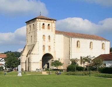 Saint-Pée-sur-Nivelle  (Pyrénées Atlantiques)