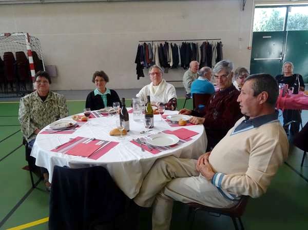 Le repas des Séniors de Châtillon sur Seine 2016, a eu un grand succès....