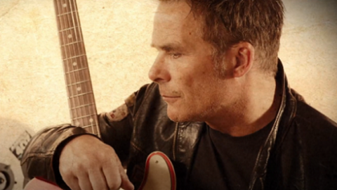 MIKE TRAMP - Les détails du nouvel album For Første Gang
