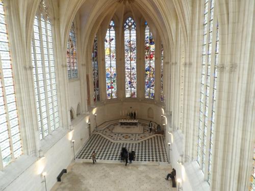 Journée du premier décembre à Vincennes (94) 3/4 la chapelle